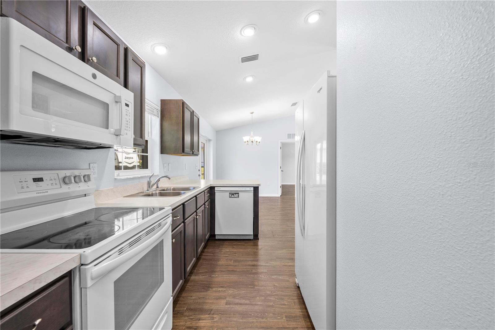 Image 17 of 44 For 8456 Ibsen Drive