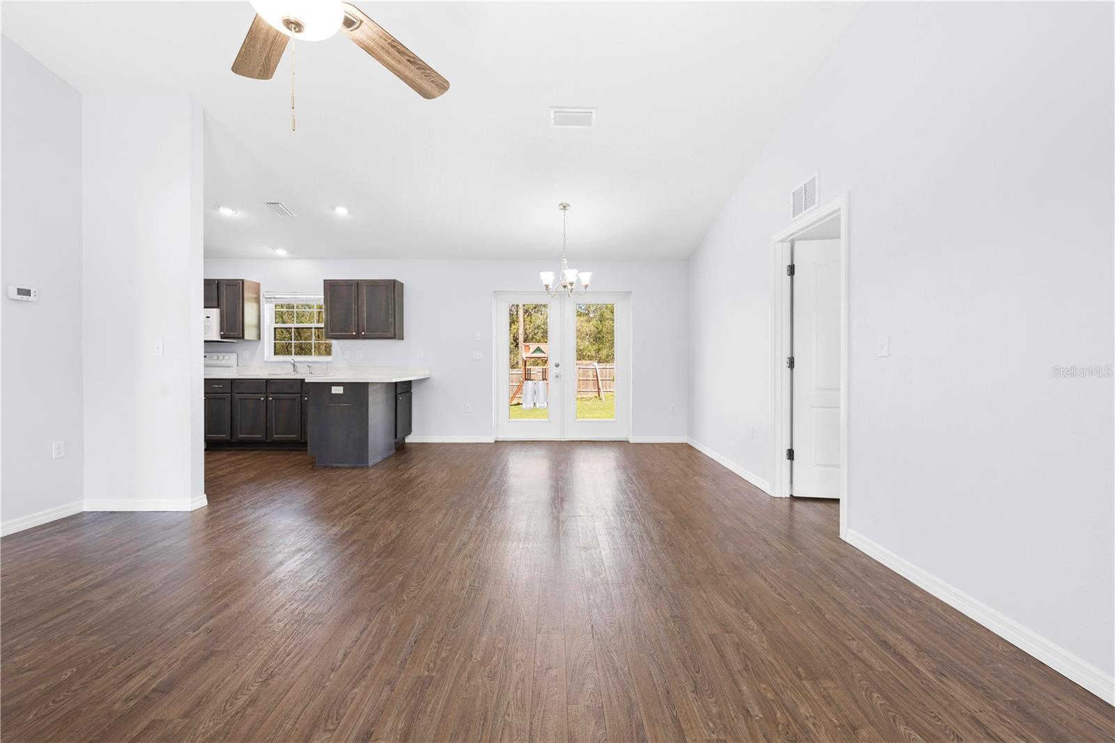 Image 9 of 44 For 8456 Ibsen Drive