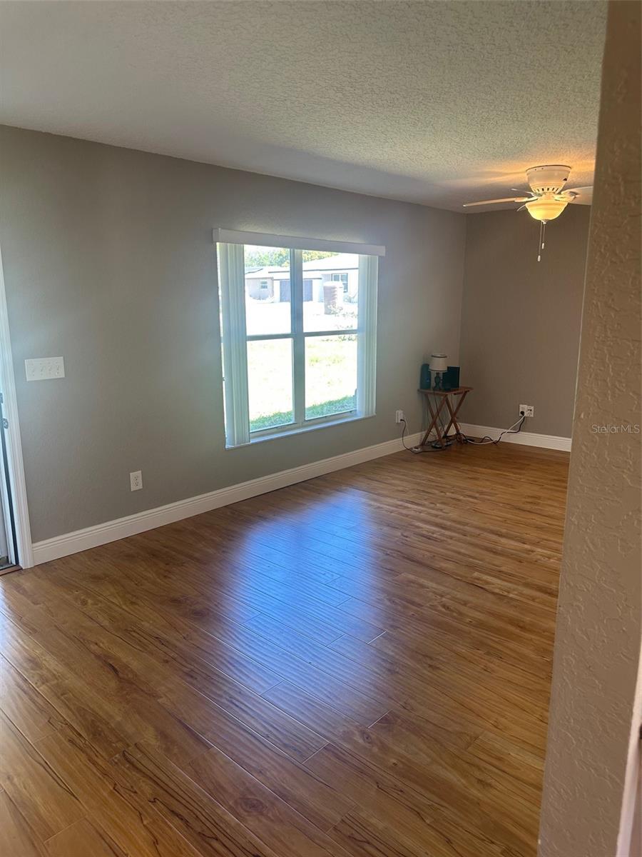 Image 21 of 51 For 1774 Water Lily Drive