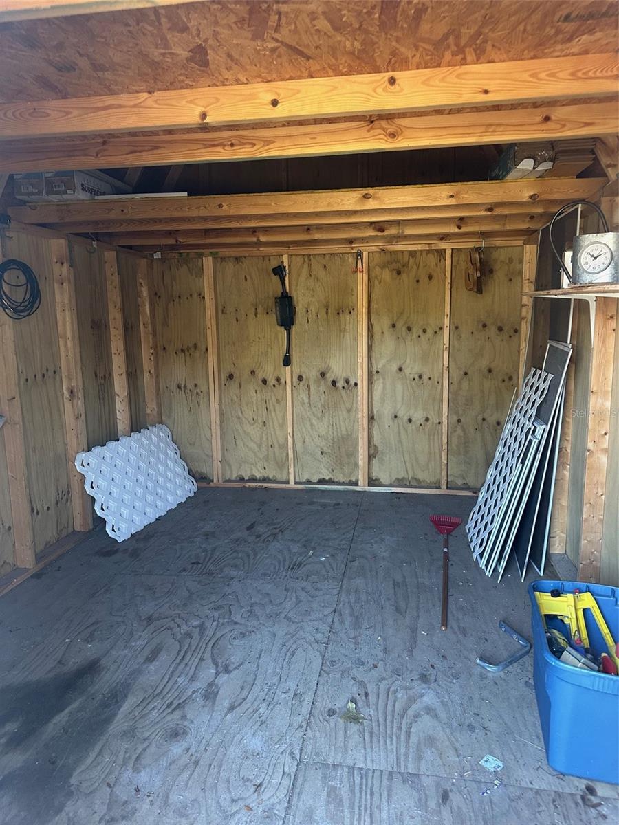 Image 46 of 51 For 1774 Water Lily Drive