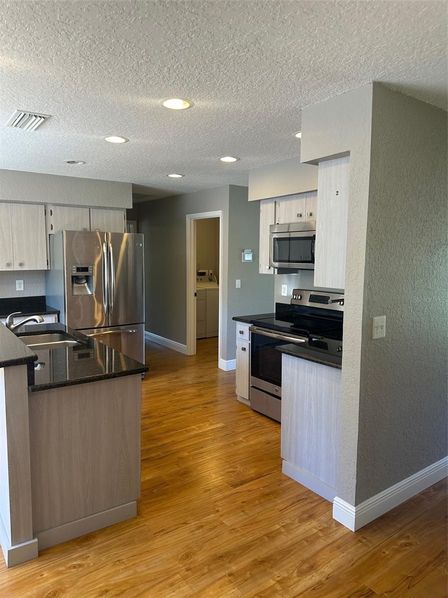 Image 8 of 51 For 1774 Water Lily Drive