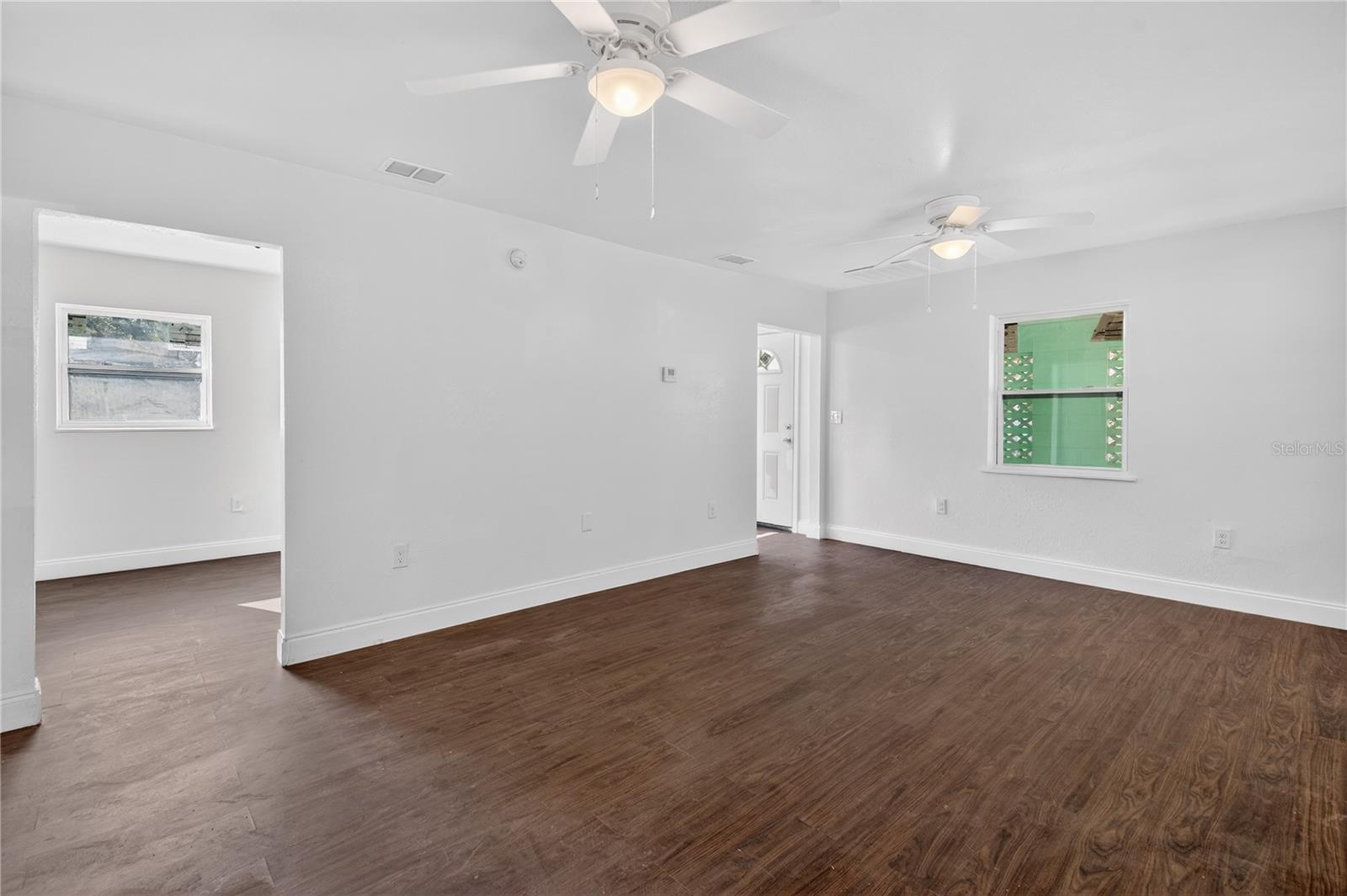 Image 12 of 26 For 2220 1st Avenue