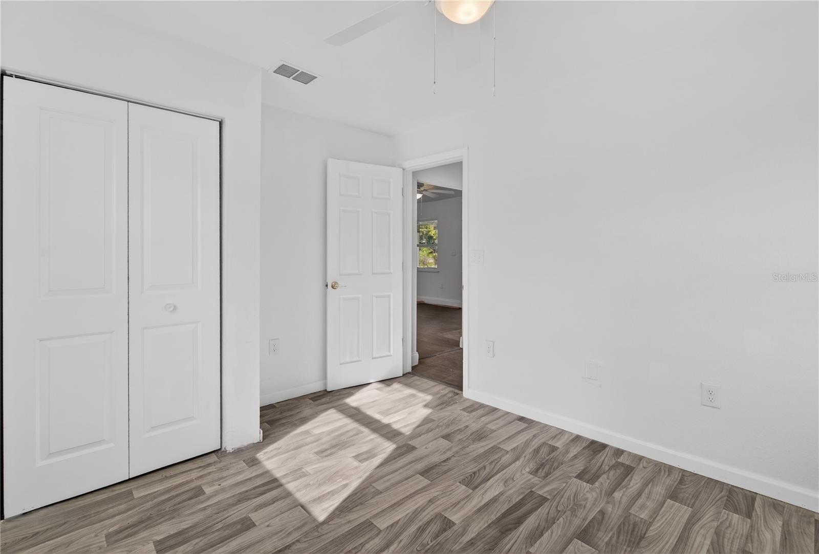 Image 23 of 26 For 2220 1st Avenue