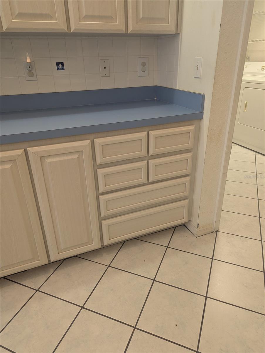 Image 18 of 67 For 10816 83rd Avenue