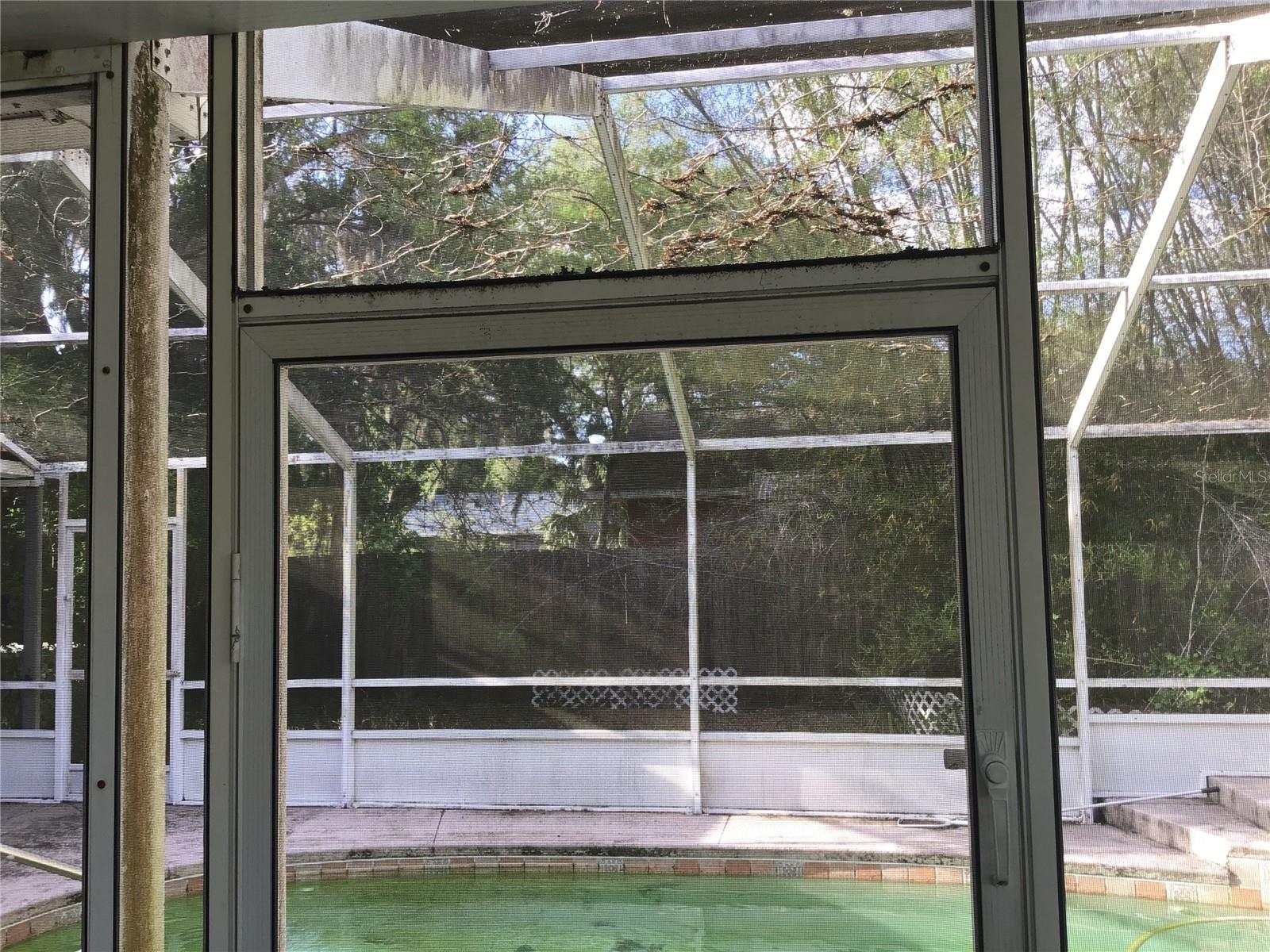 Image 11 of 48 For 12451 115th Avenue