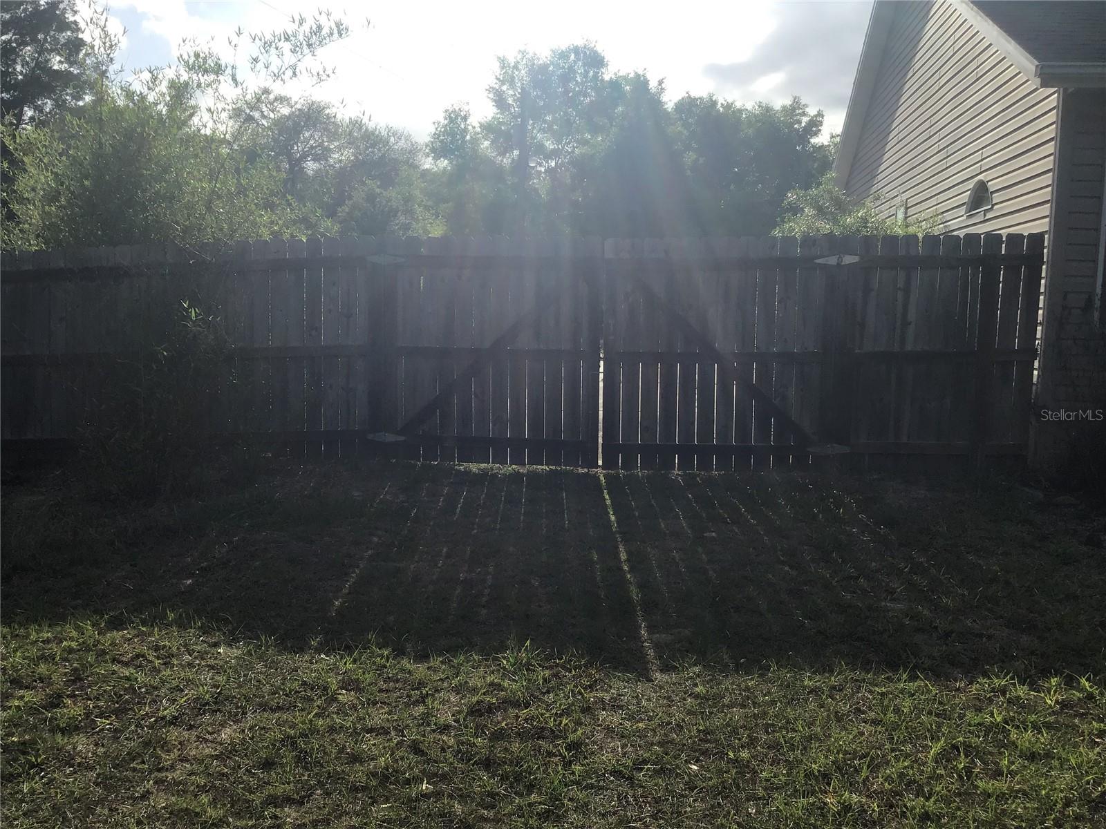 Image 8 of 48 For 12451 115th Avenue