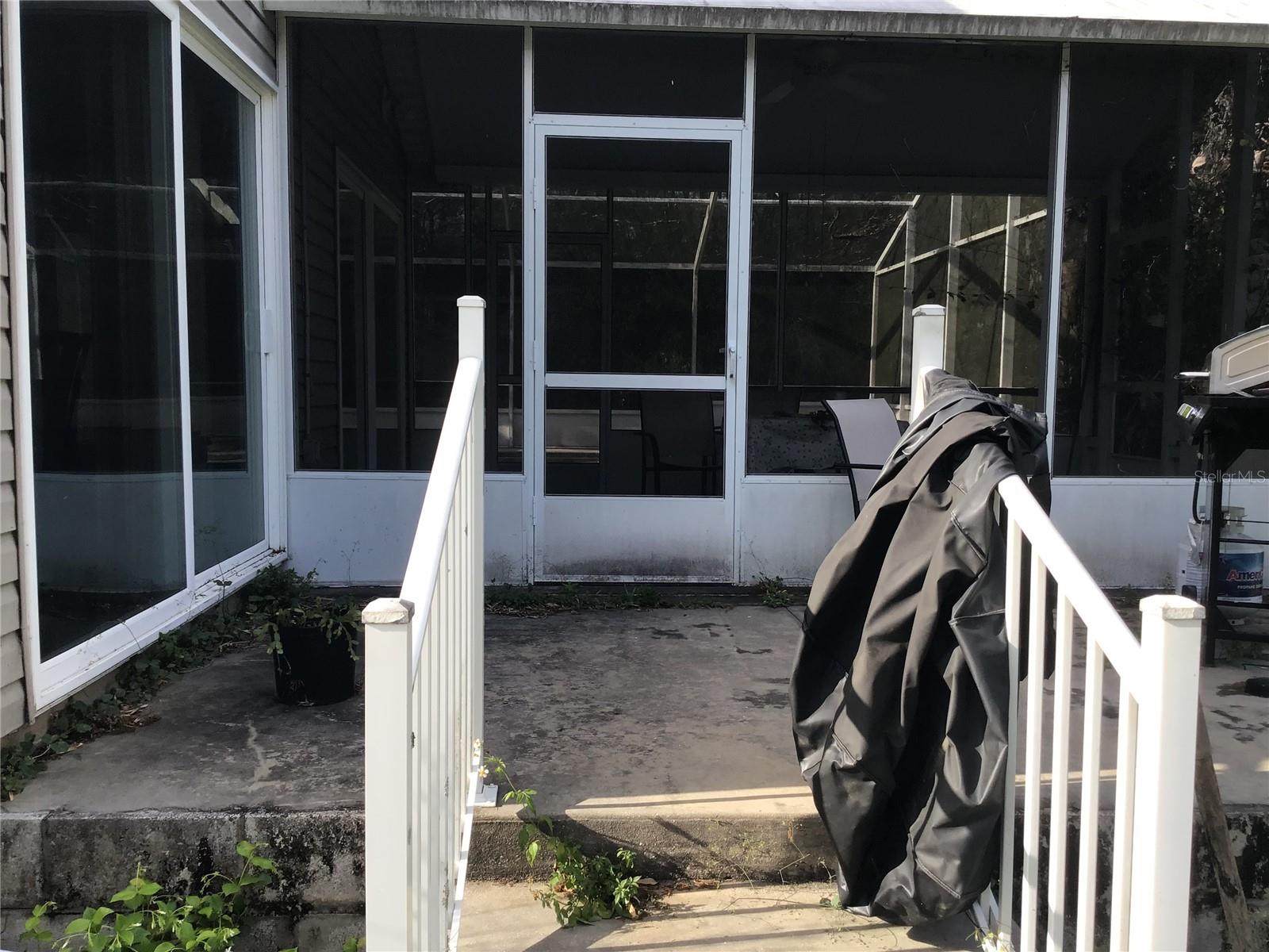 Image 9 of 48 For 12451 115th Avenue