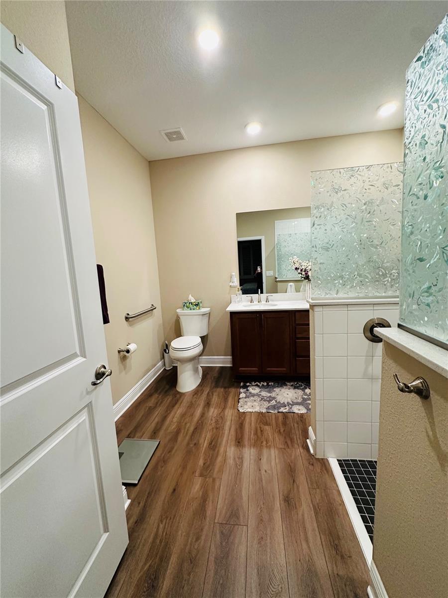 Image 17 of 96 For 8954 75th Loop