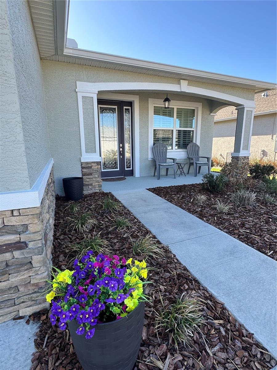 Image 2 of 96 For 8954 75th Loop