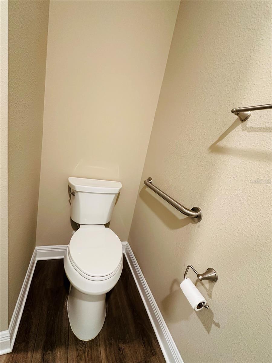 Image 24 of 96 For 8954 75th Loop