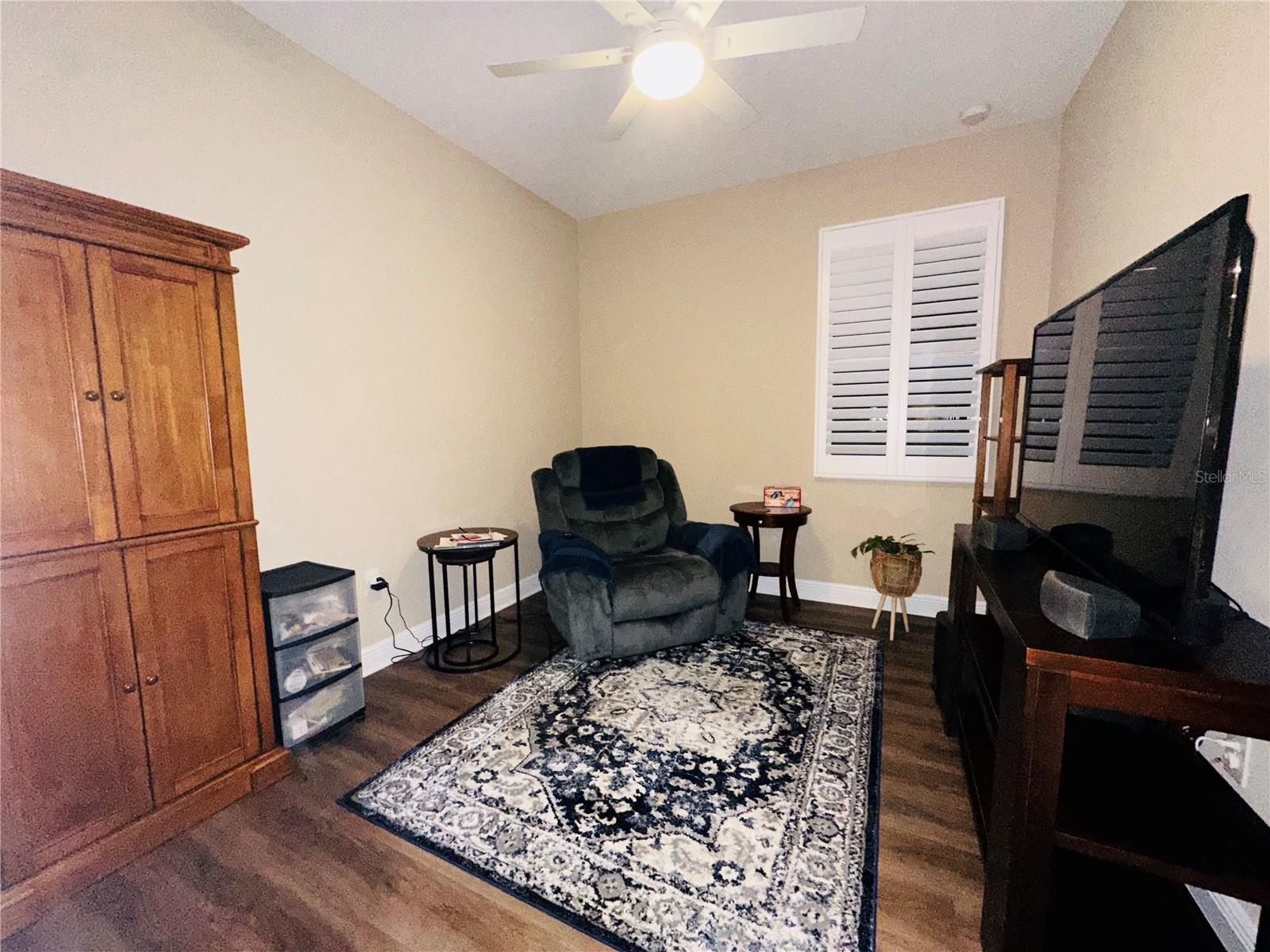 Image 27 of 96 For 8954 75th Loop