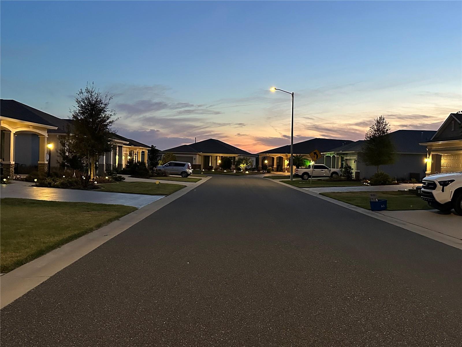 Image 40 of 96 For 8954 75th Loop