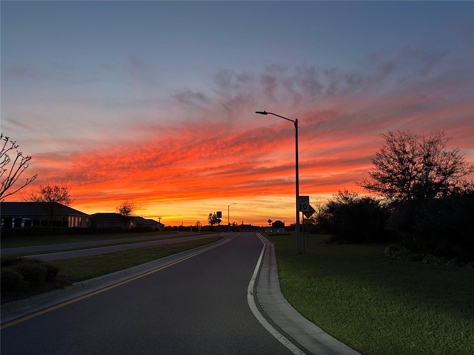 Image 41 of 96 For 8954 75th Loop