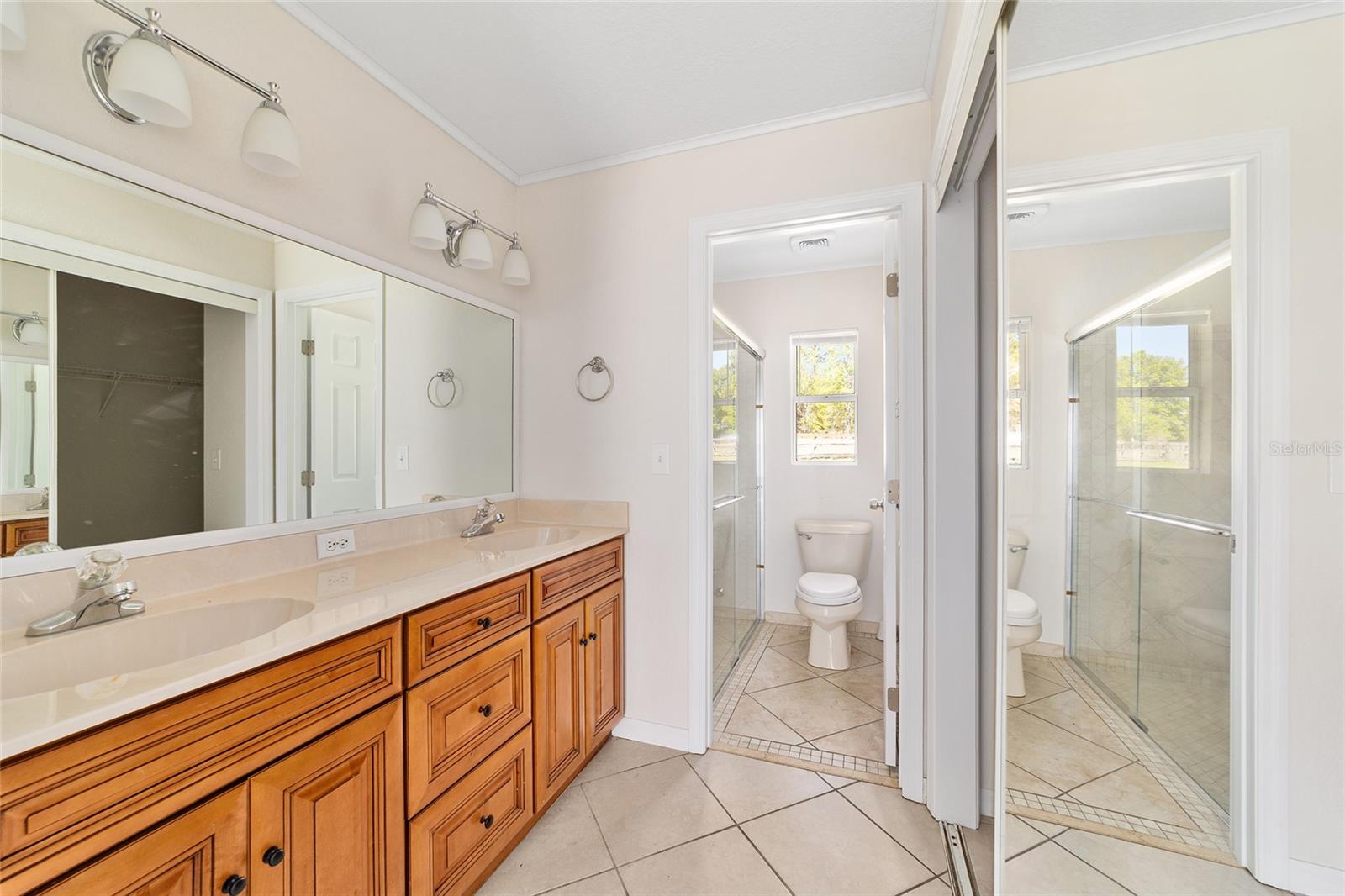 Image 27 of 43 For 3005 18th Court