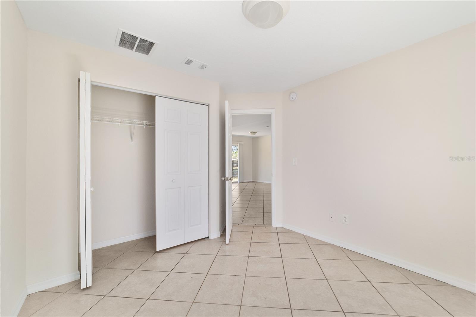 Image 32 of 43 For 3005 18th Court