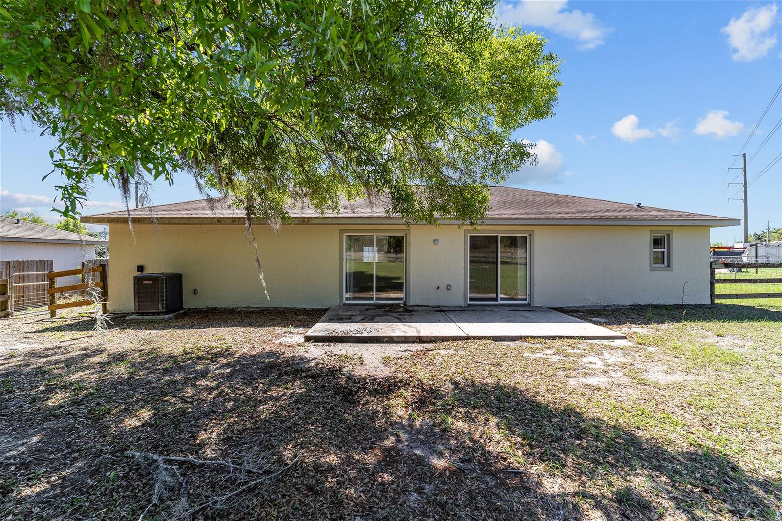 Image 39 of 43 For 3005 18th Court