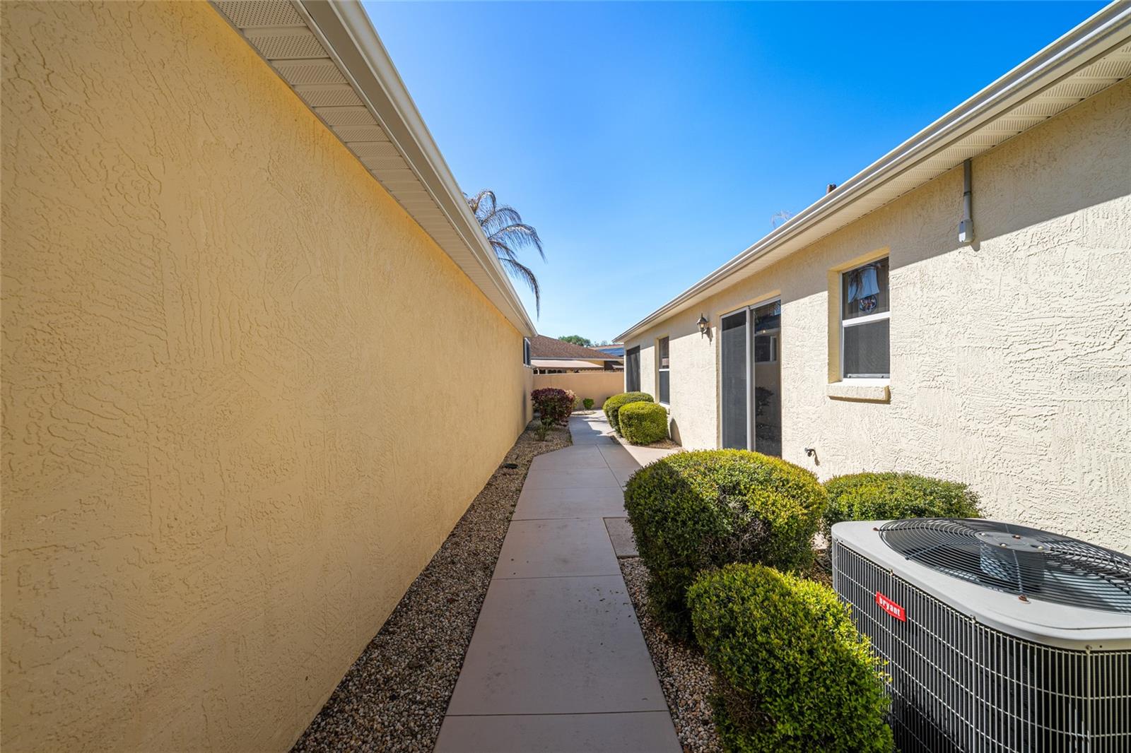 Image 35 of 50 For 1104 San Bernardo Road