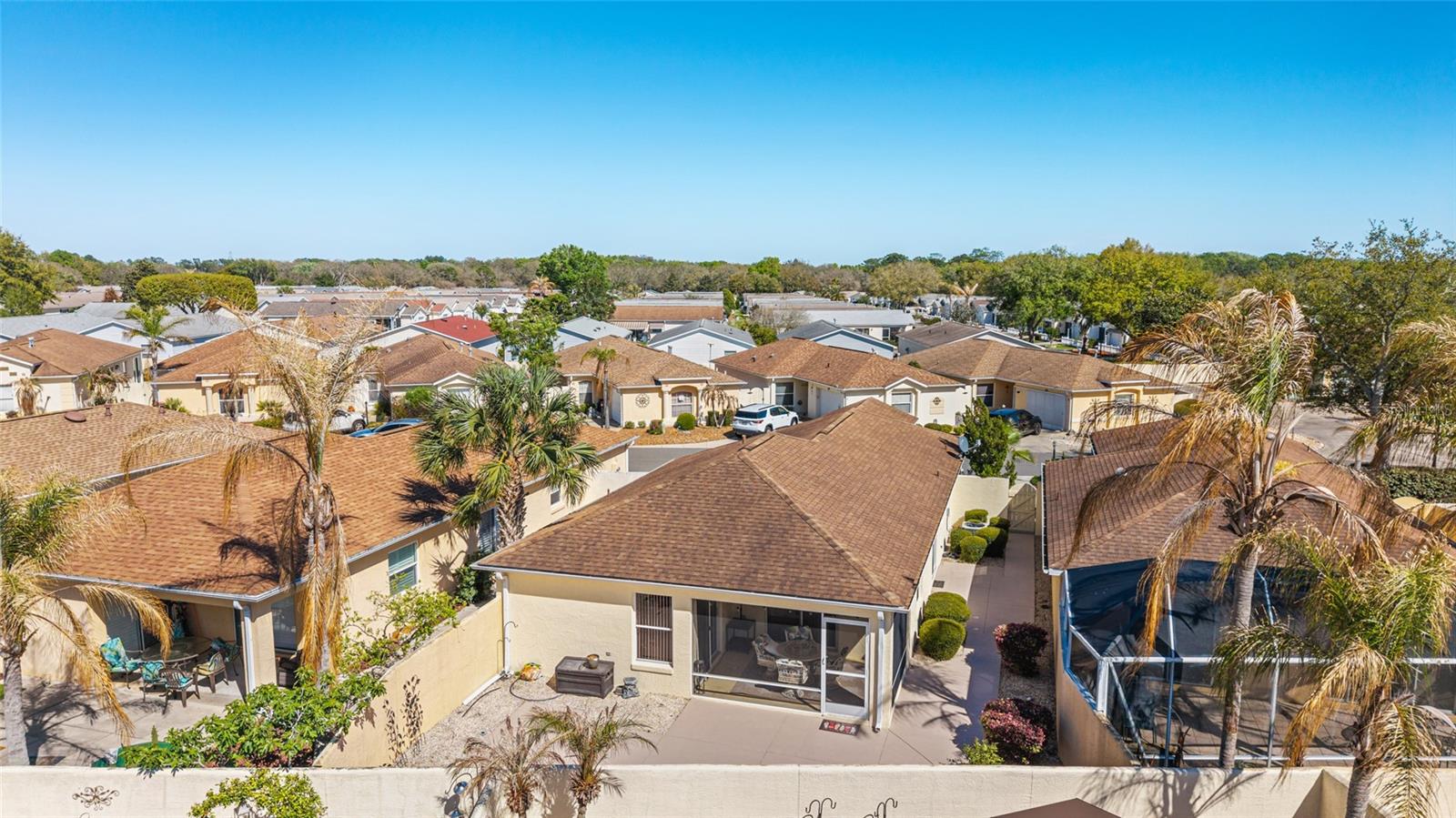 Image 39 of 50 For 1104 San Bernardo Road