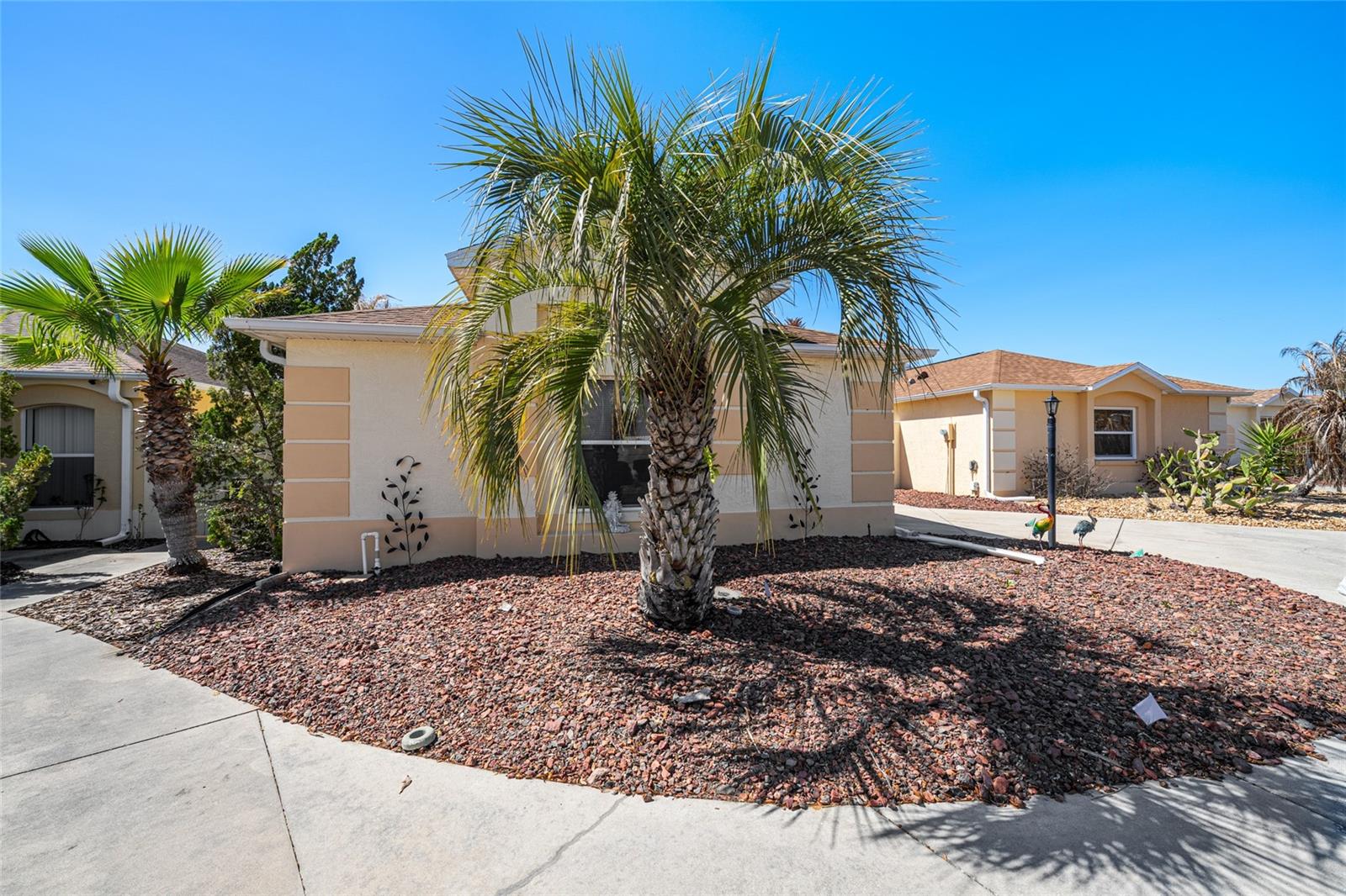 Image 43 of 50 For 1104 San Bernardo Road