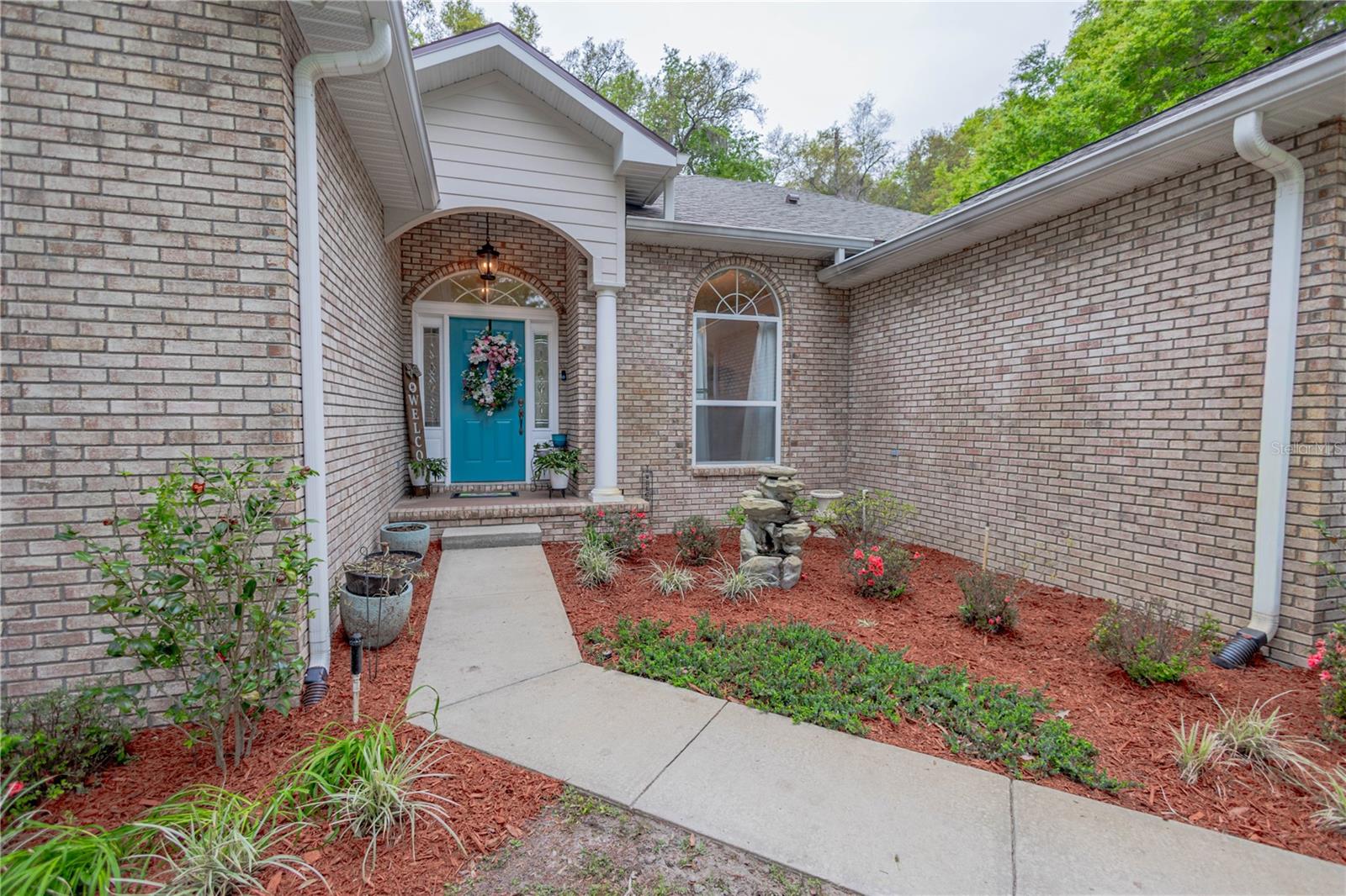 Image 10 of 45 For 288 Inwood Court