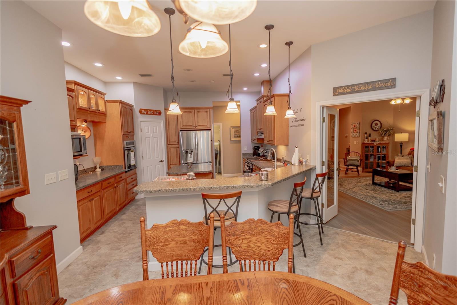 Image 31 of 45 For 288 Inwood Court