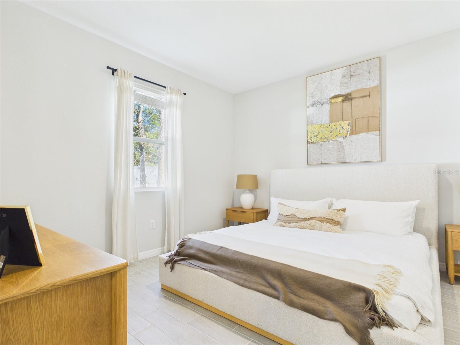 Image 29 of 49 For 566 Marion Oaks Boulevard