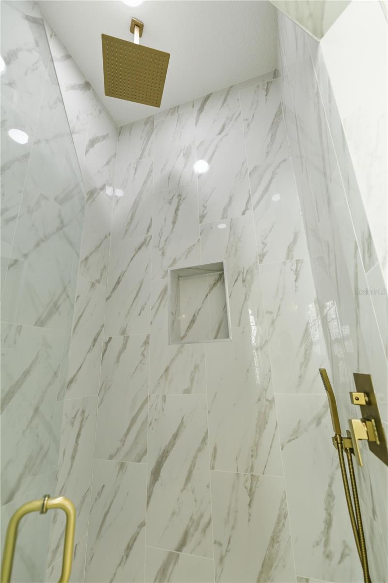 Image 16 of 36 For 4590 172nd Street Road