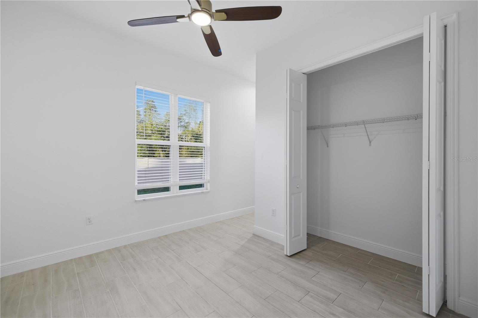 Image 19 of 36 For 4590 172nd Street Road