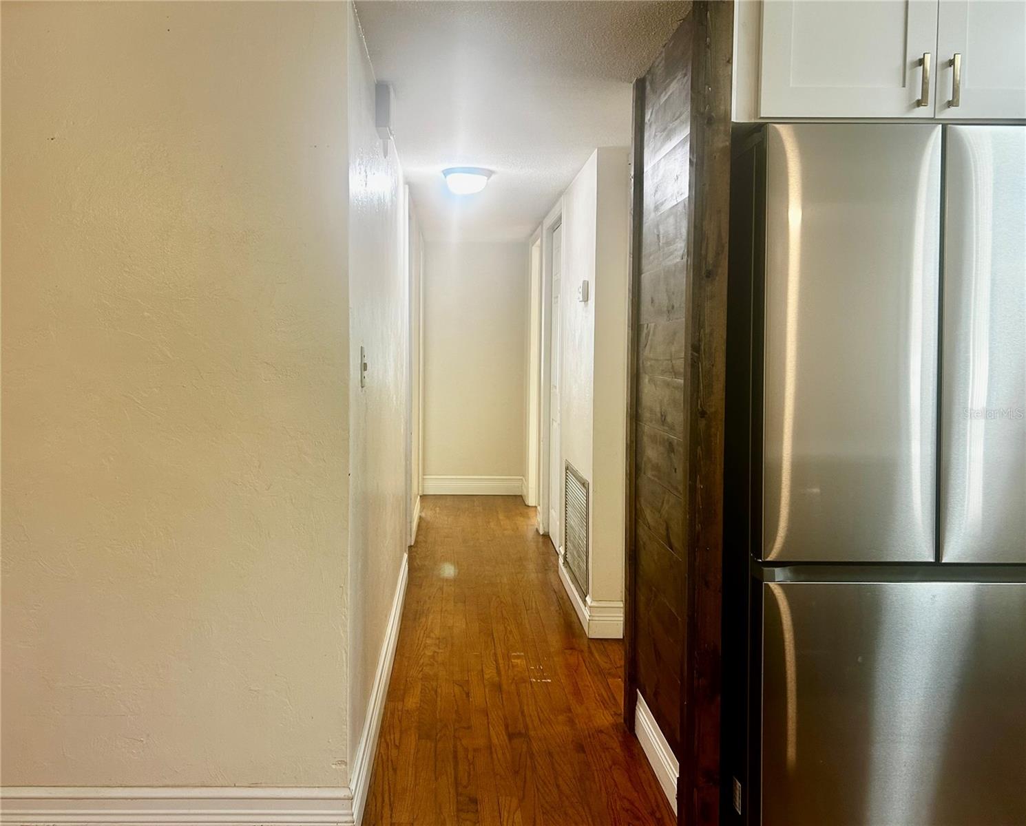 Image 16 of 34 For 410 15th Court