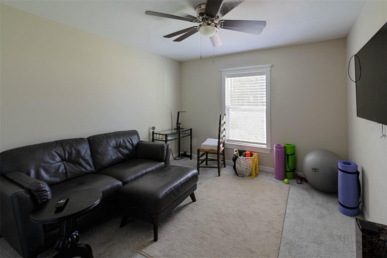 Image 18 of 29 For 9601 53rd Circle