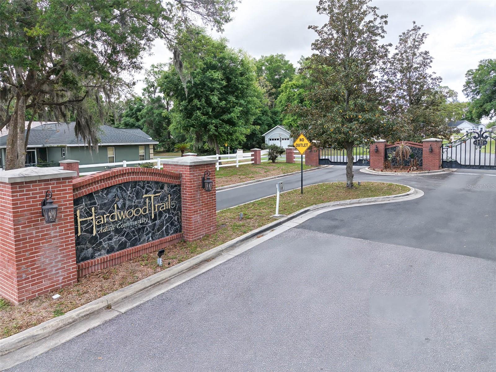 Image 2 of 29 For 9601 53rd Circle