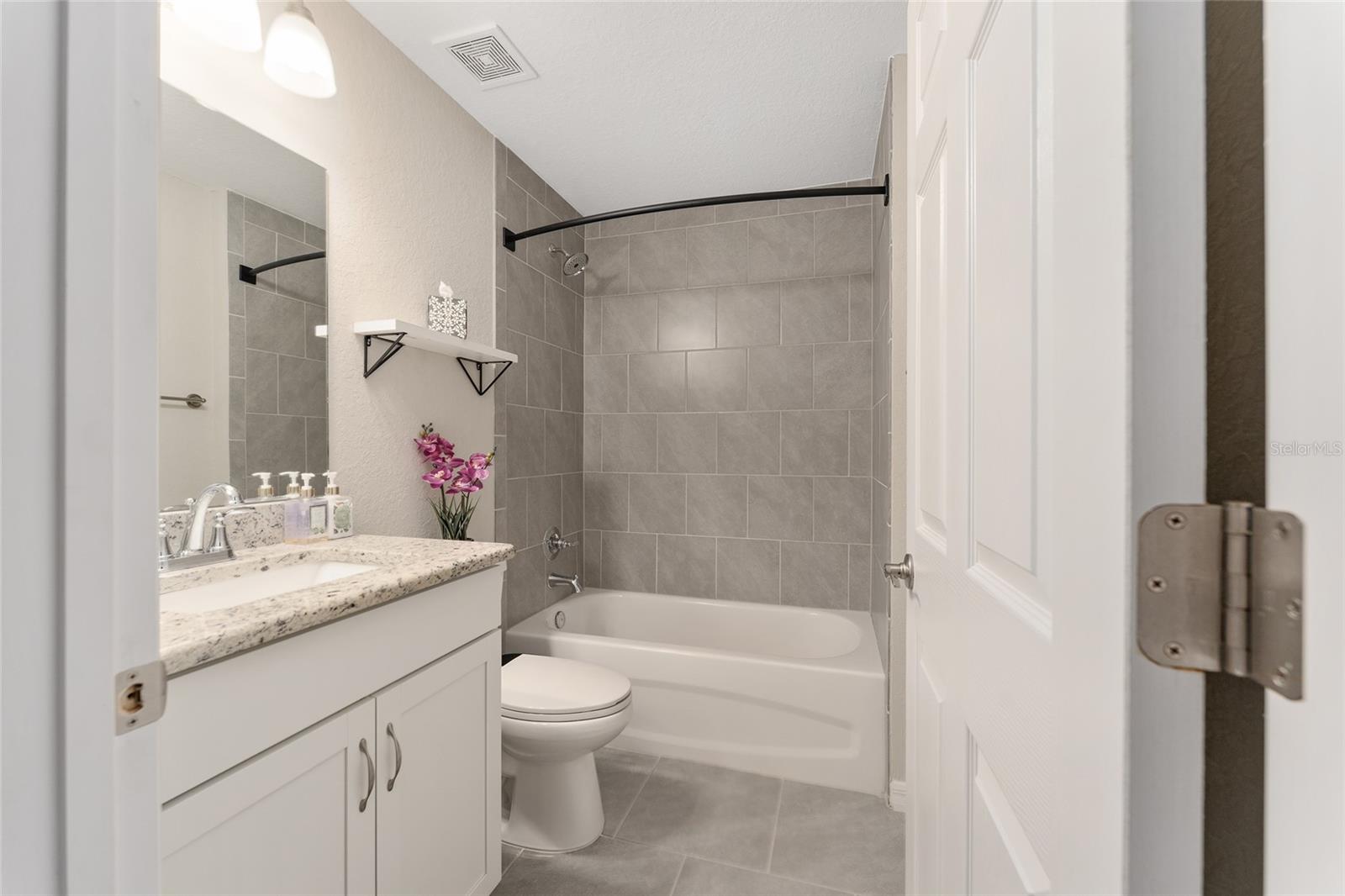 Image 31 of 68 For 9601 53rd Circle