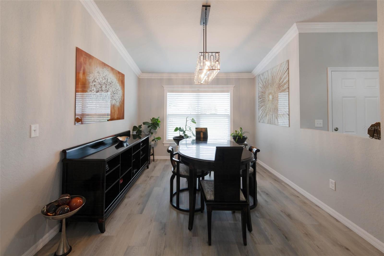 Image 9 of 29 For 9601 53rd Circle