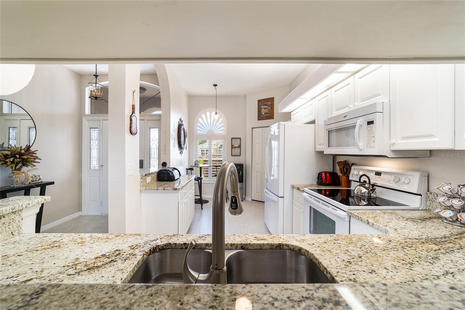 Image 14 of 57 For 11171 Sw 73rd Ct