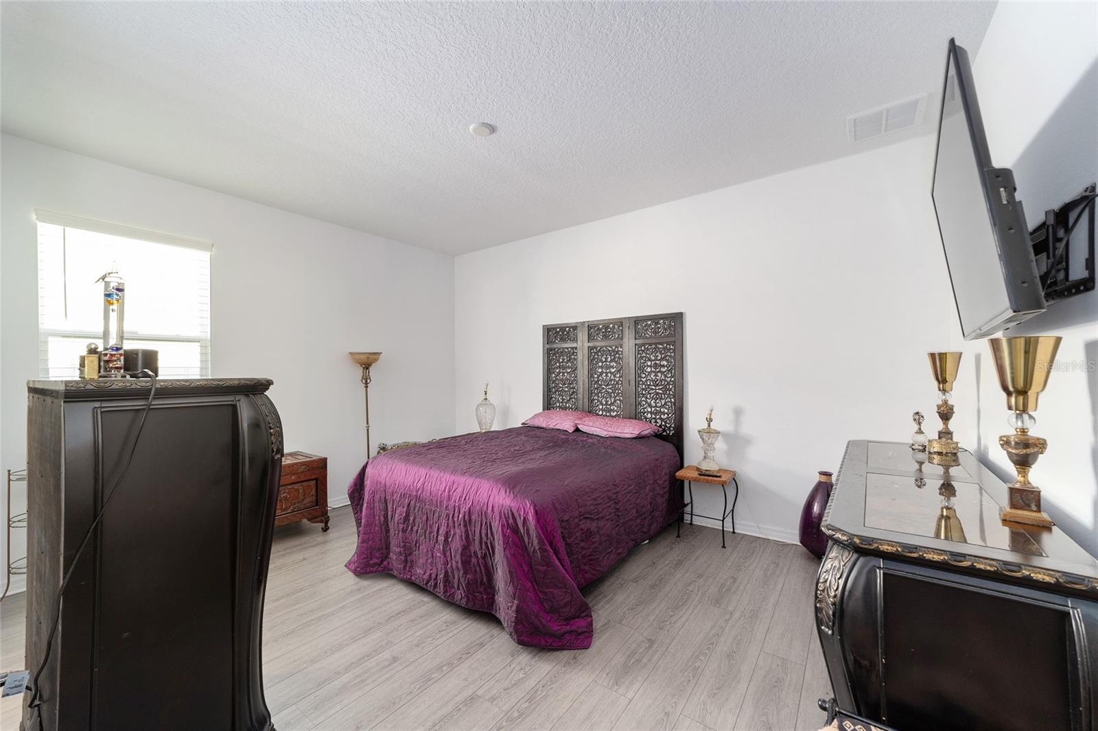 Image 14 of 56 For 7233 64th Street Road