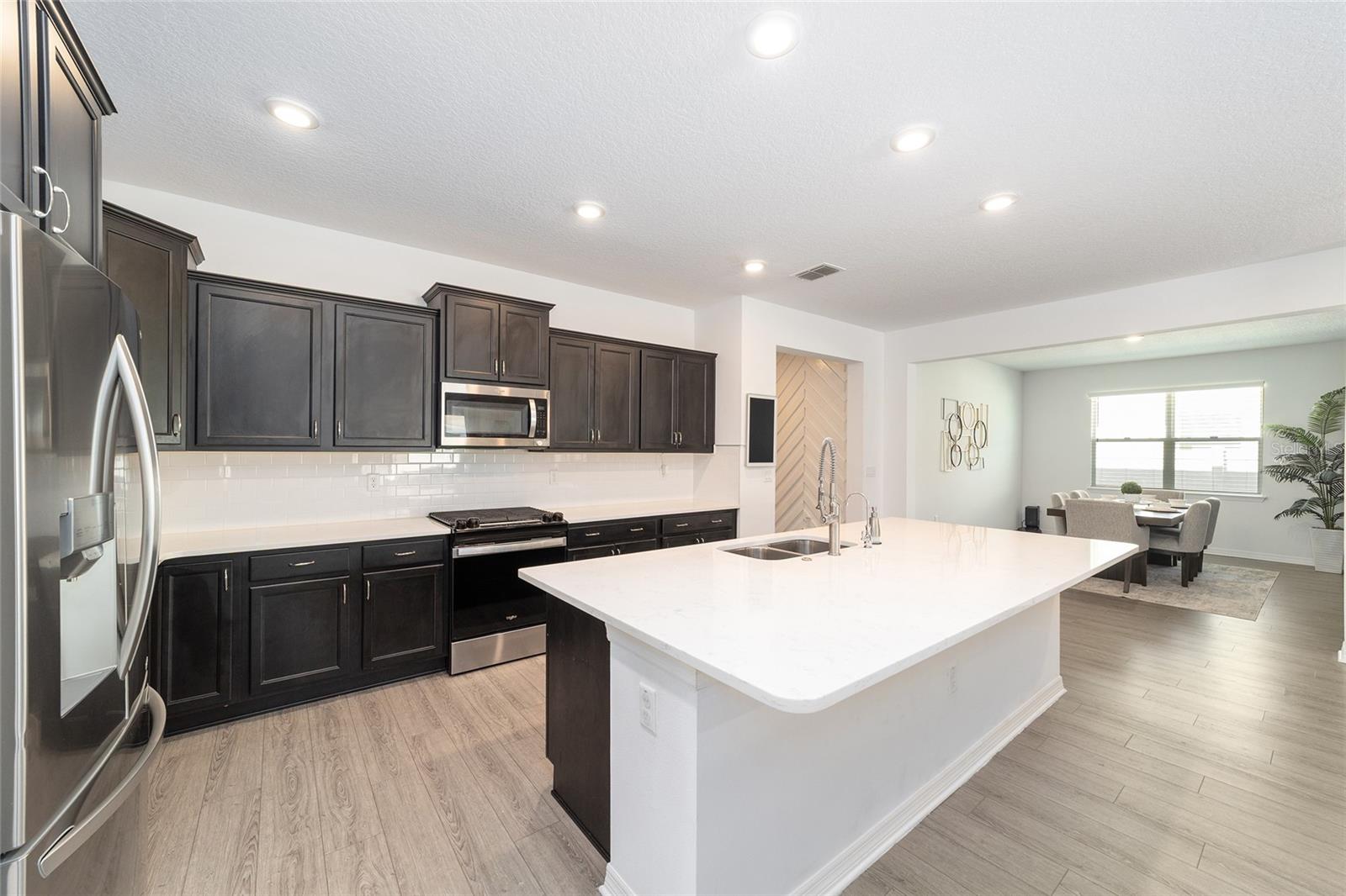 Image 40 of 56 For 7233 64th Street Road