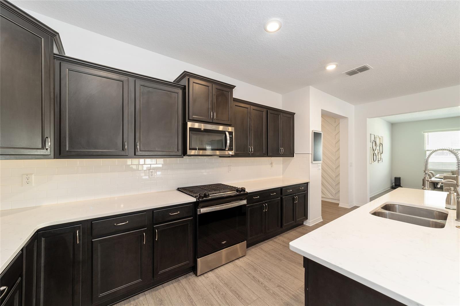 Image 41 of 56 For 7233 64th Street Road