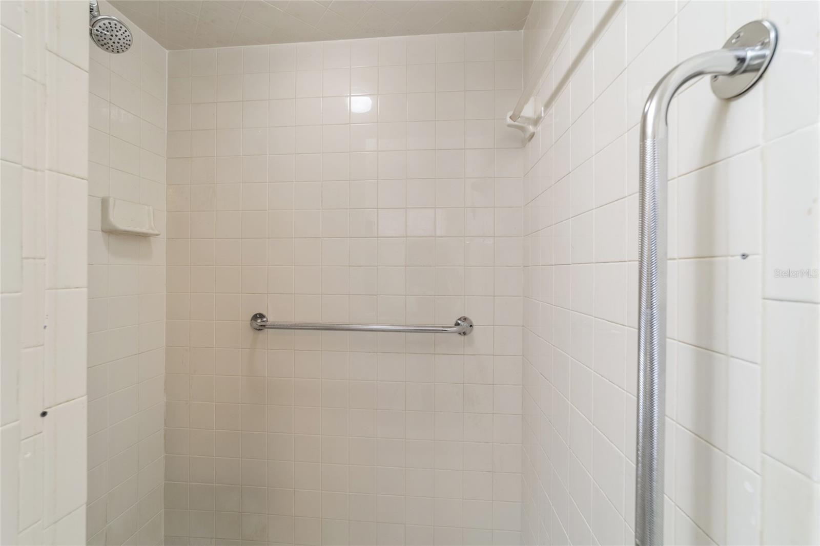 Image 20 of 48 For 10920 Sw 86th Ct