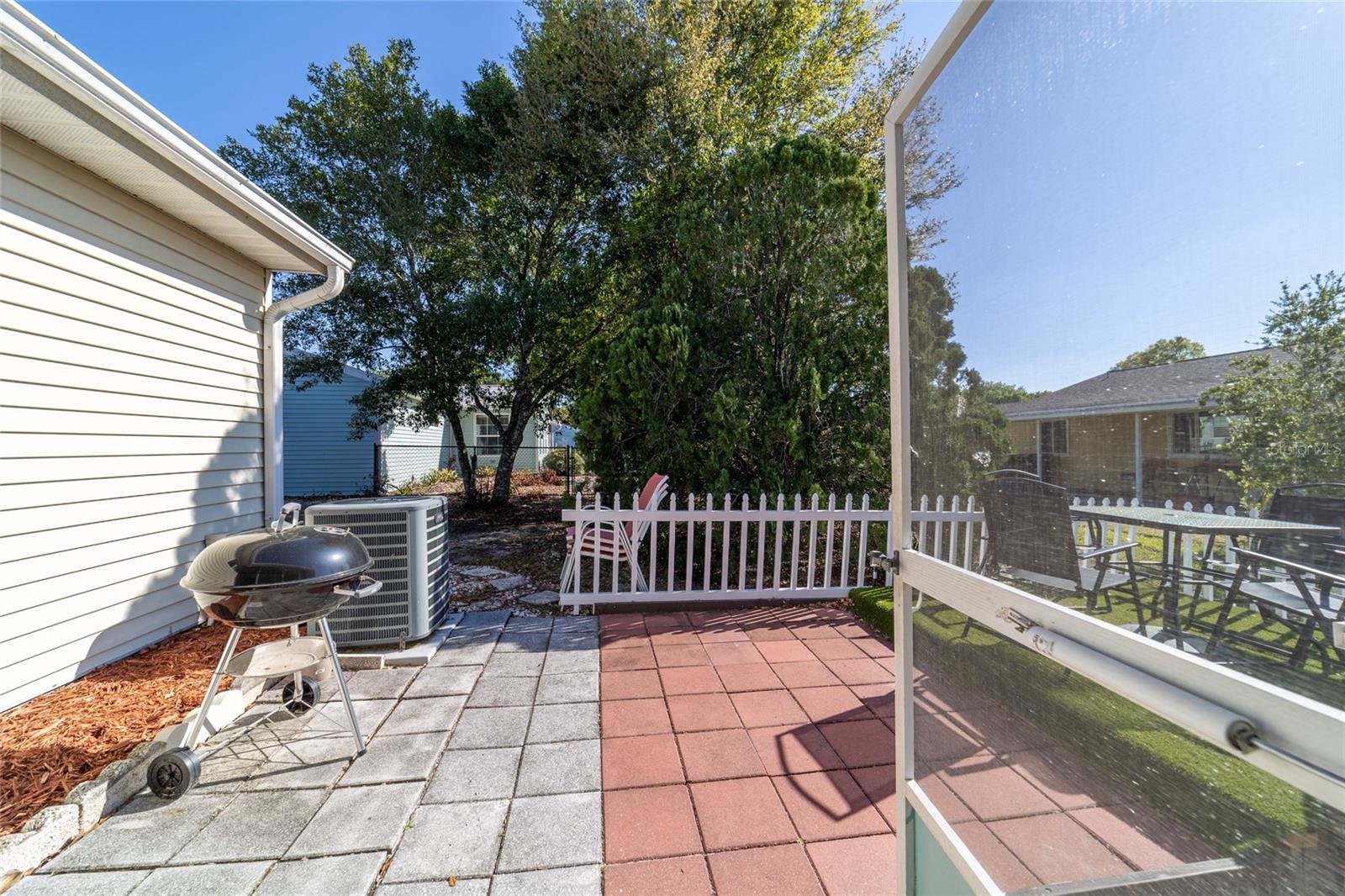 Image 30 of 48 For 10920 Sw 86th Ct