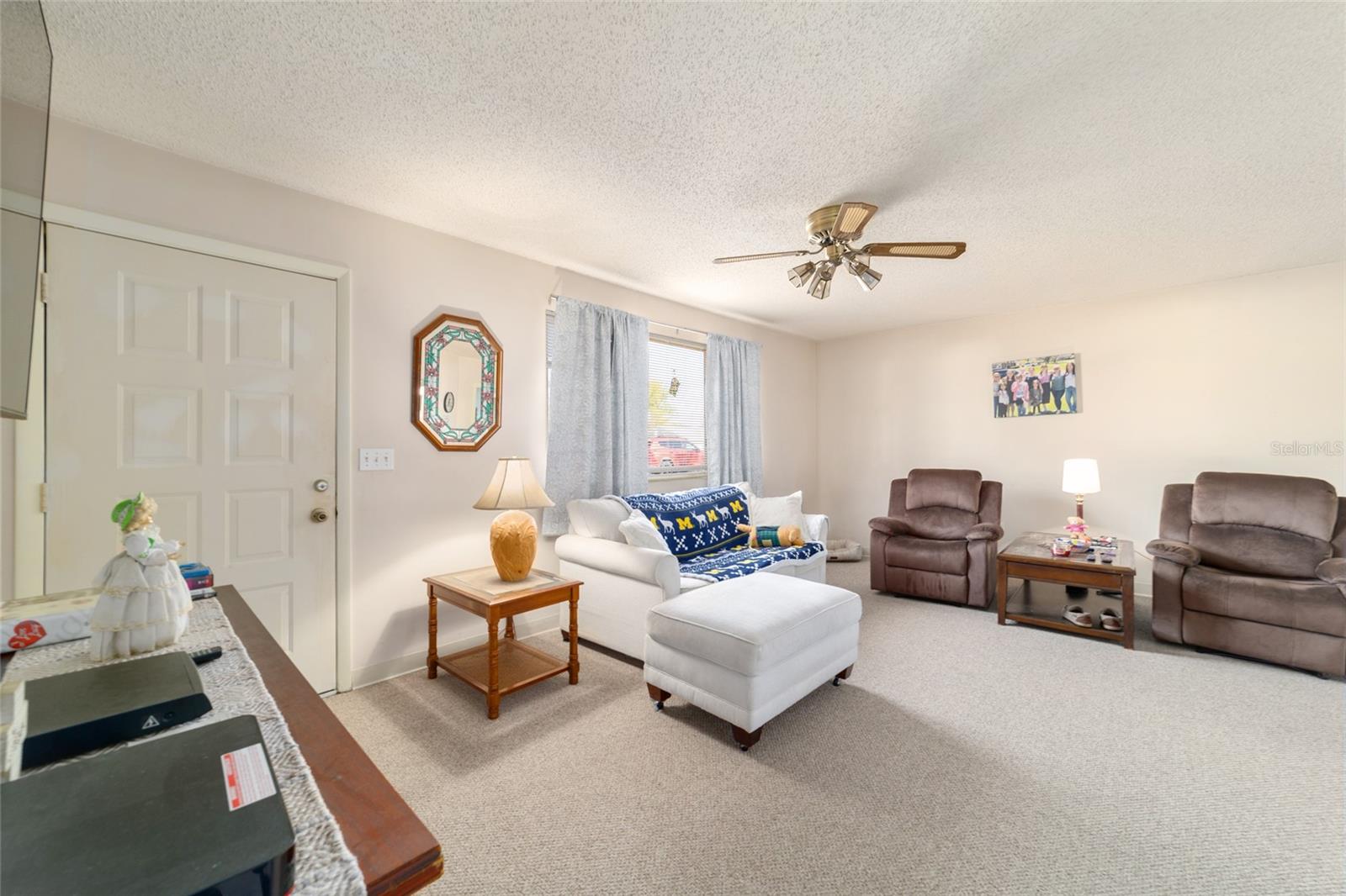 Image 7 of 48 For 10920 Sw 86th Ct