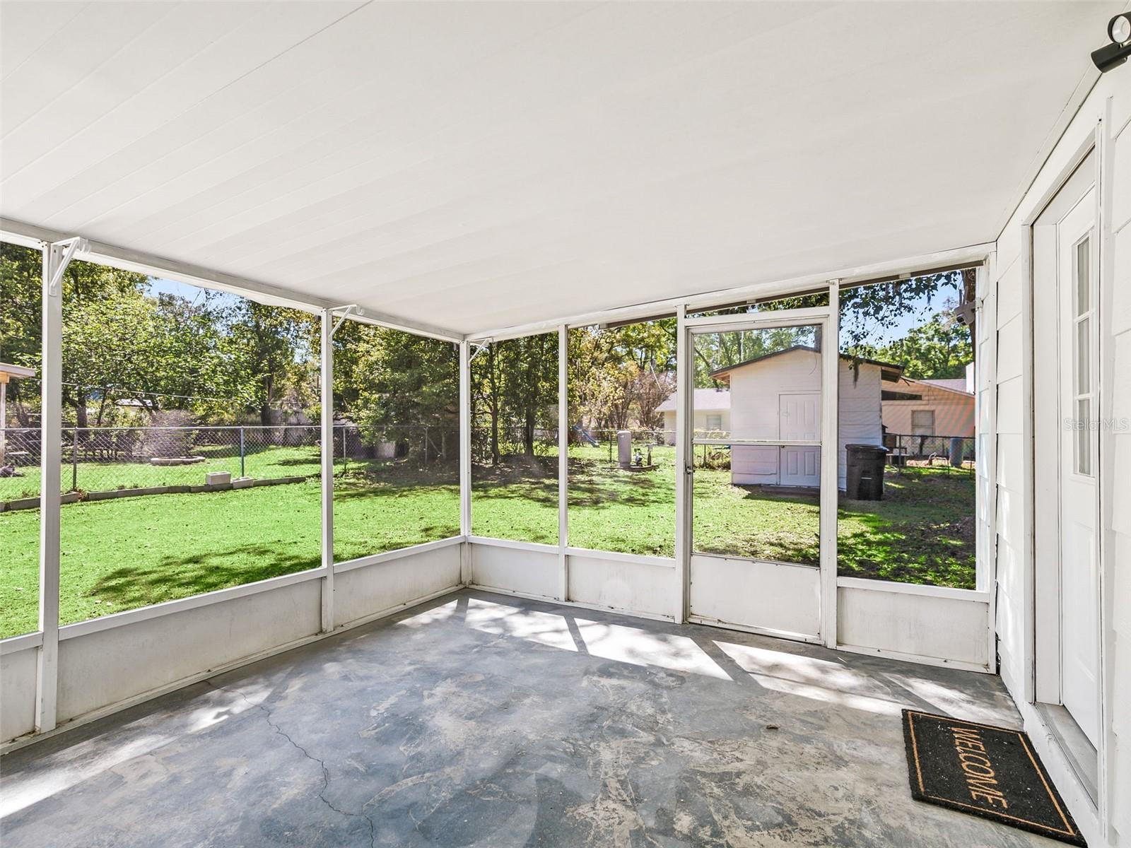 Image 27 of 33 For 6006 62nd Place