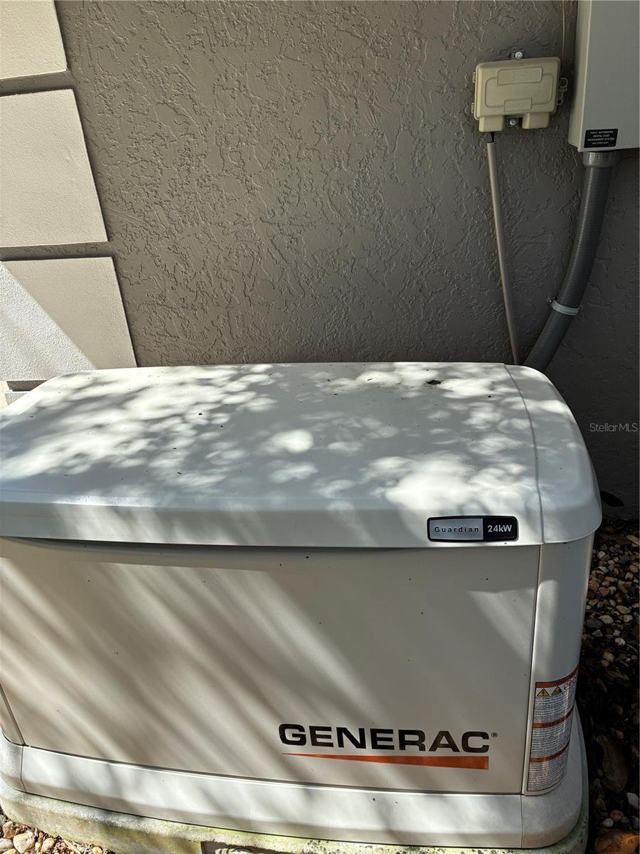 Image 5 of 60 For 19433 82nd Place Road