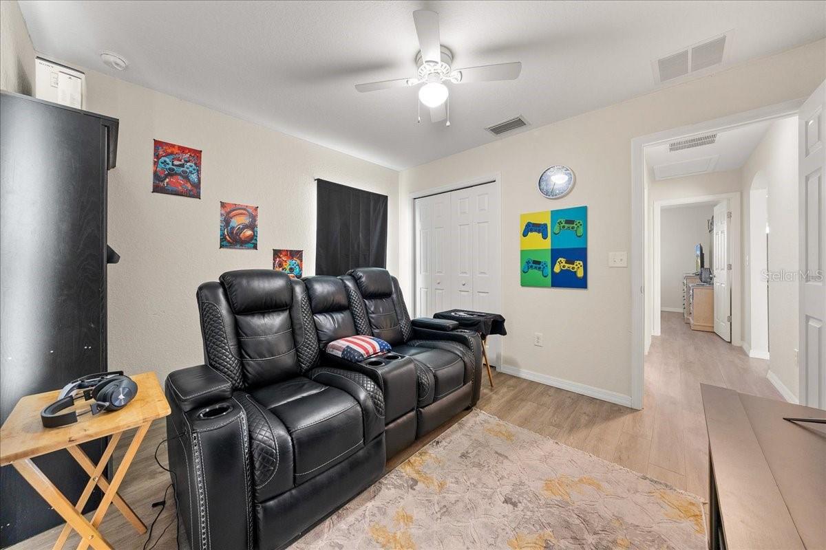 Image 16 of 42 For 19 Juniper Loop Run