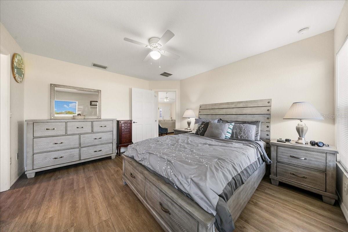 Image 21 of 42 For 19 Juniper Loop Run