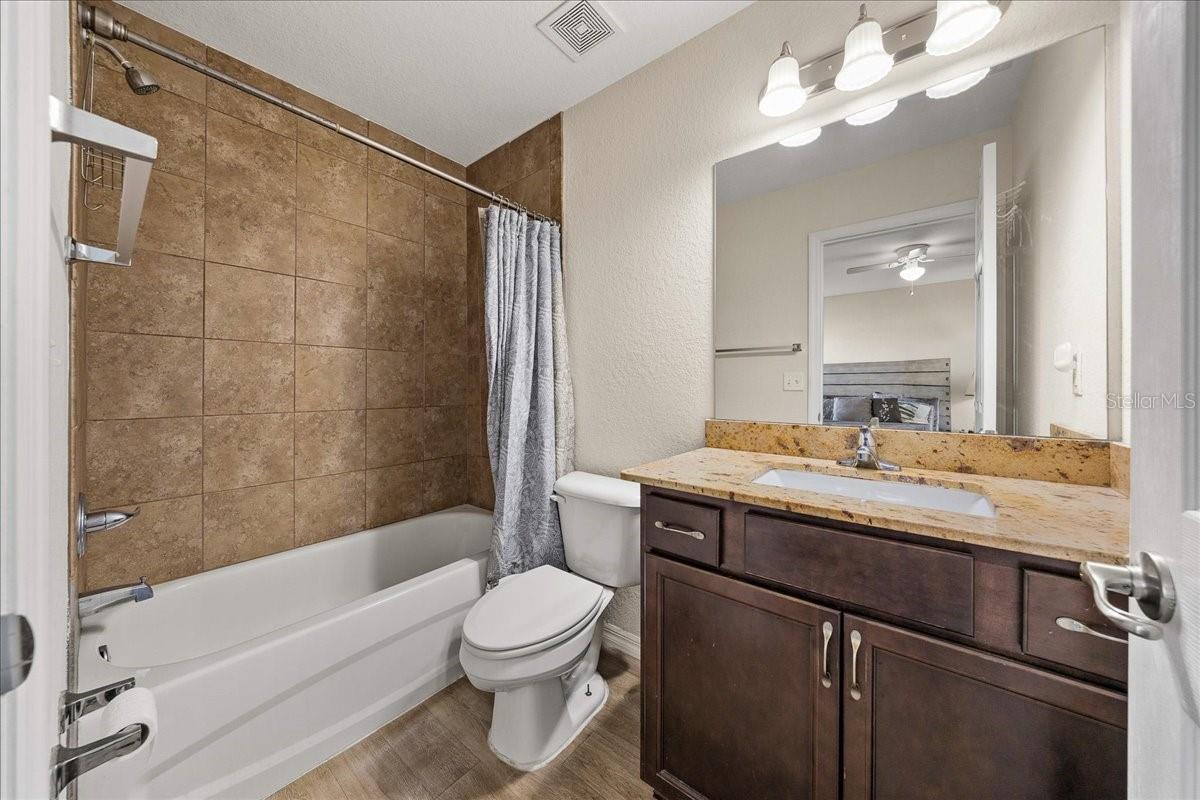 Image 23 of 42 For 19 Juniper Loop Run