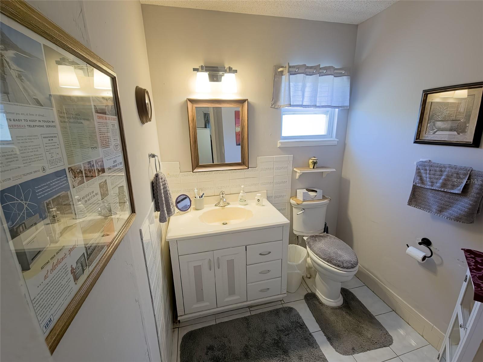 Image 11 of 31 For 9377 102nd Place