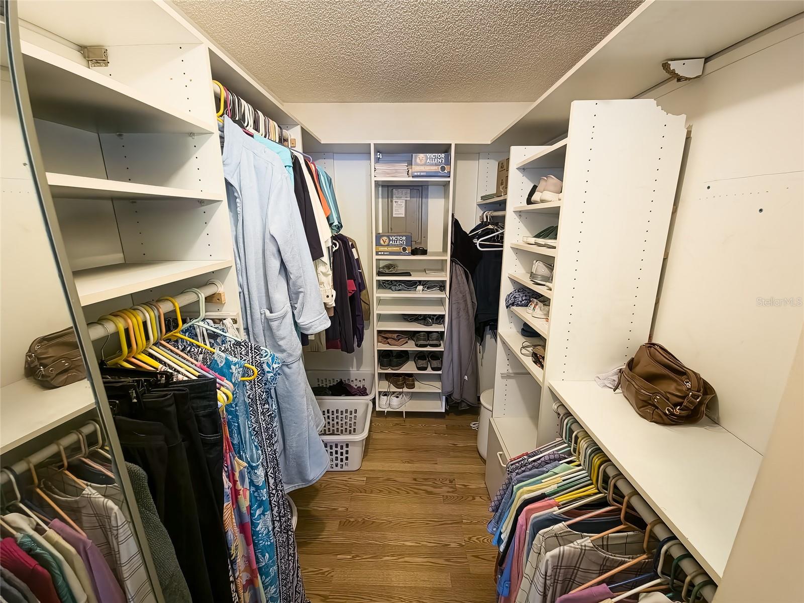 Image 15 of 31 For 9377 102nd Place