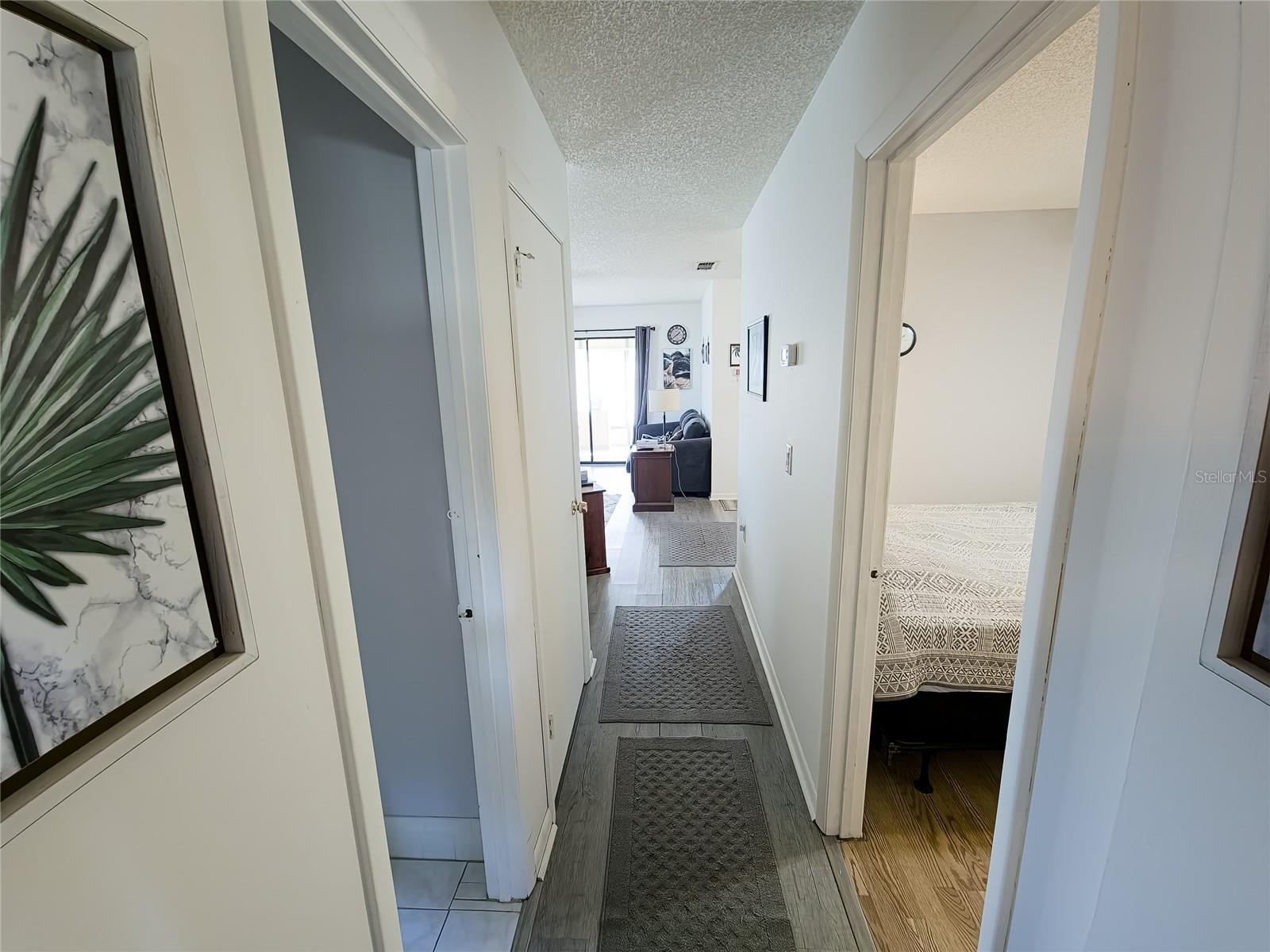 Image 19 of 31 For 9377 102nd Place