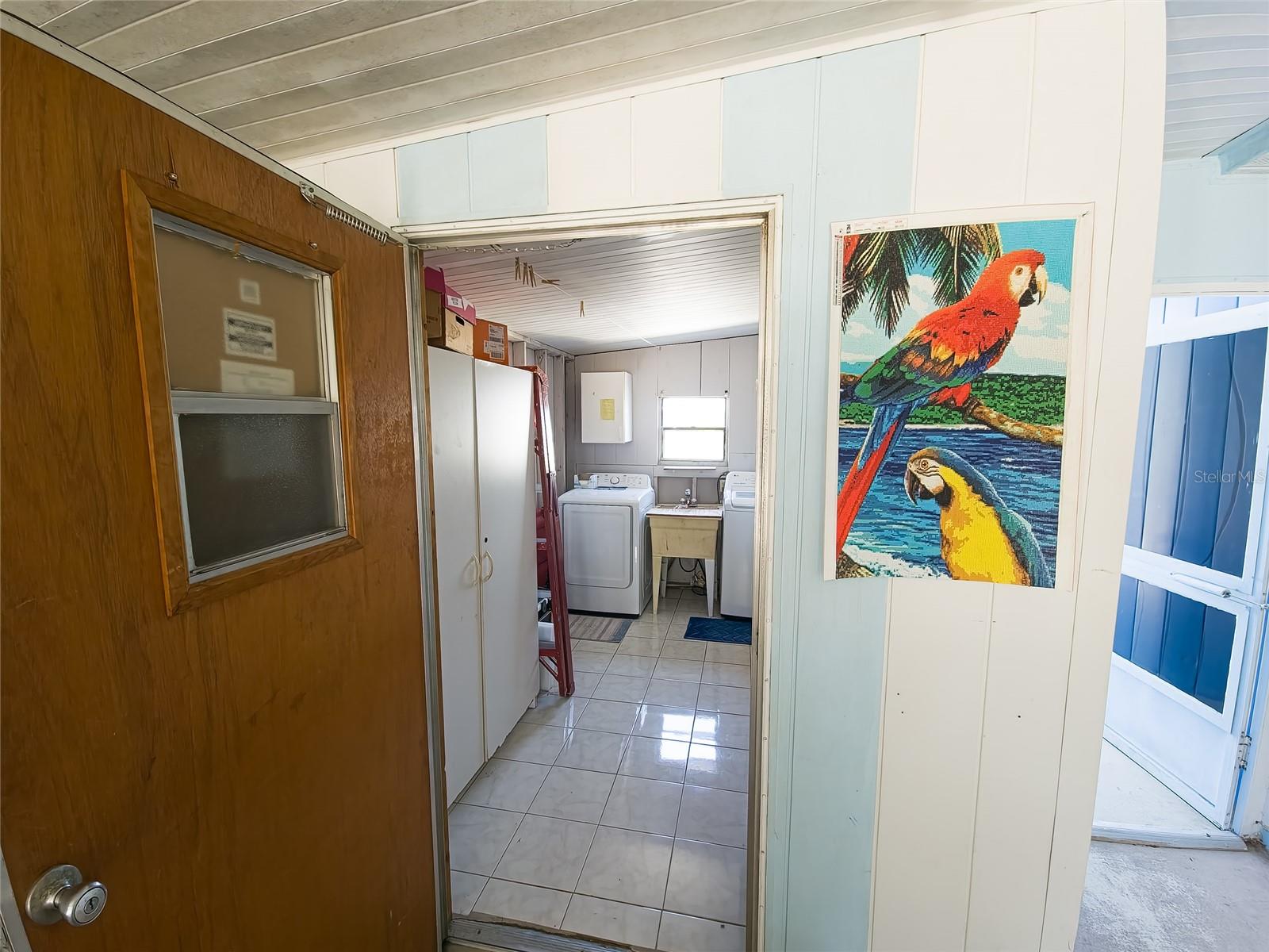 Image 5 of 31 For 9377 102nd Place