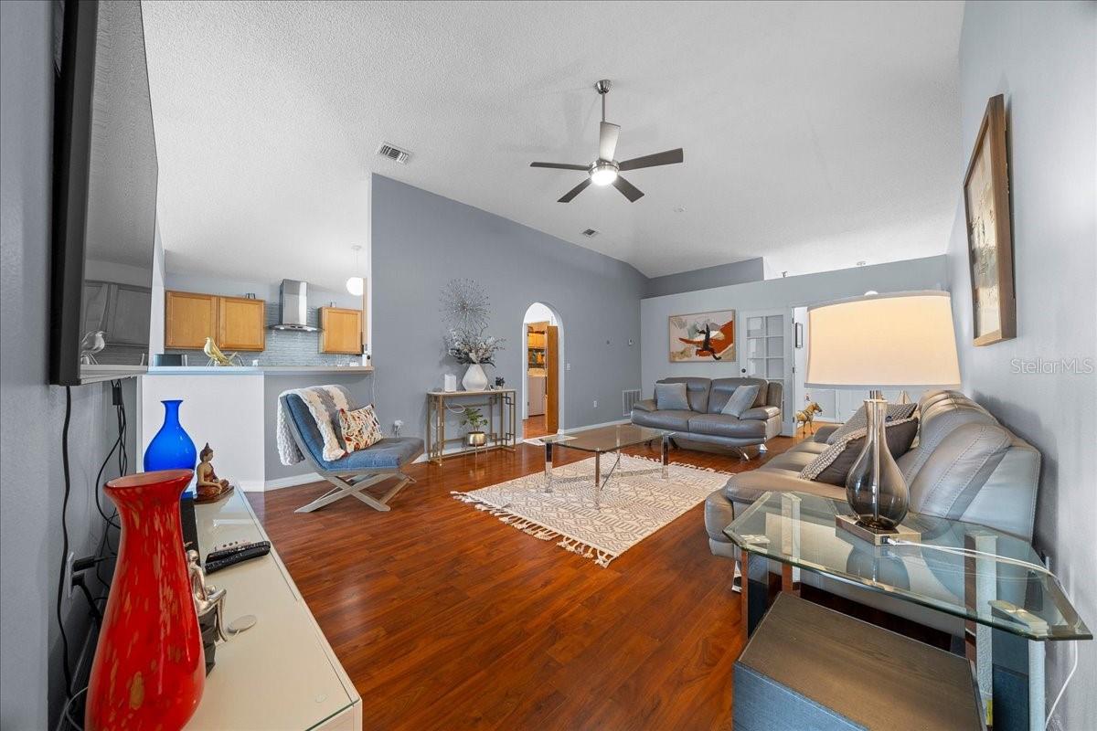 Image 12 of 54 For 11316 Camus Lane